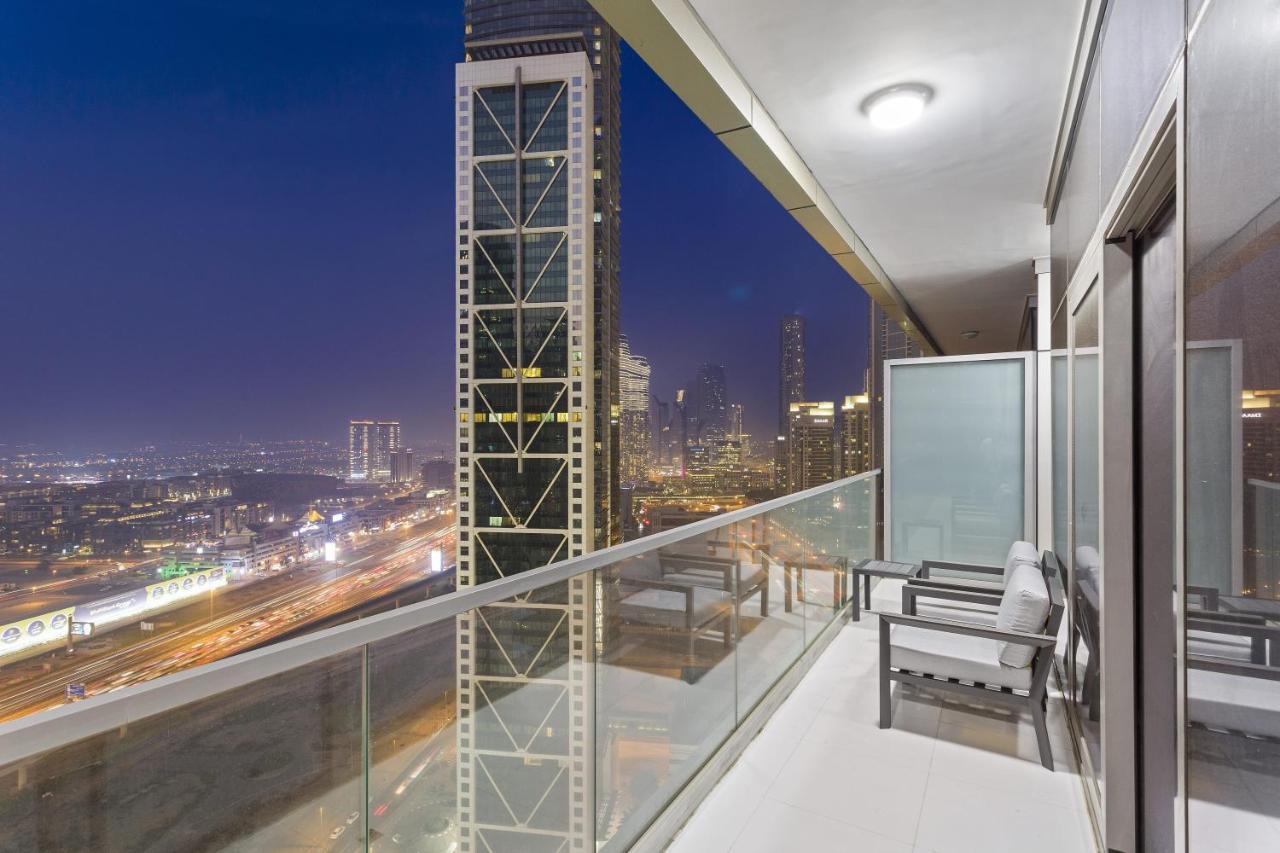 Aliving Luxury 2Br With Infinity Pool At Paramount Hotel Midtown Close To Dubai Mall & Burj Khalifa Dış mekan fotoğraf